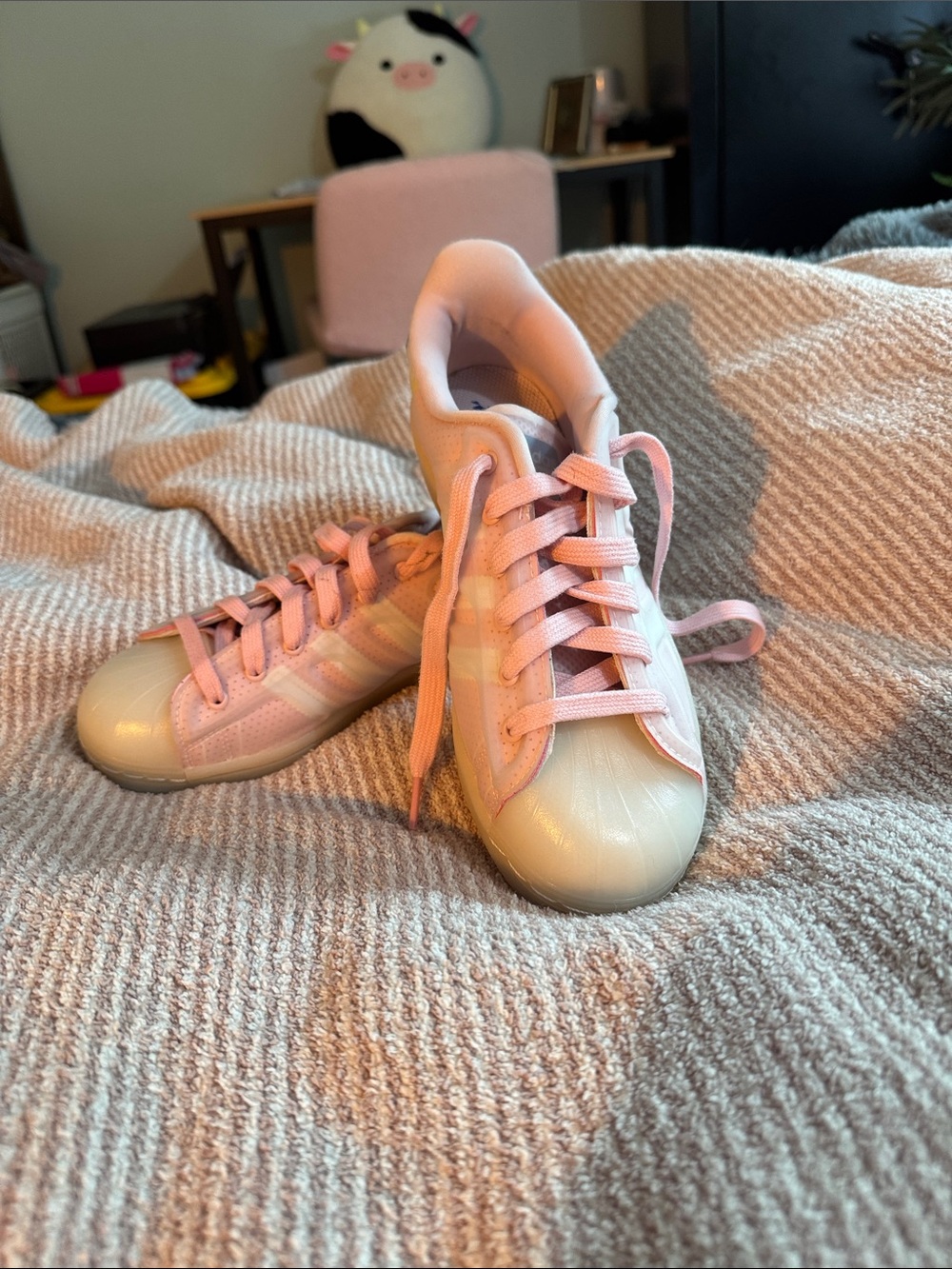 adidas Pink and White' Low-Top Lace-Up Sneakers